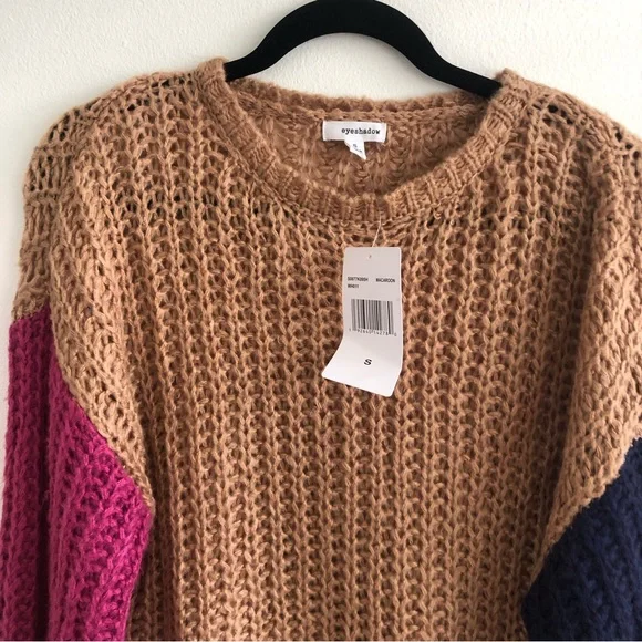 NWT Colorblock Knit Oversized sweater - Picture 3 of 6